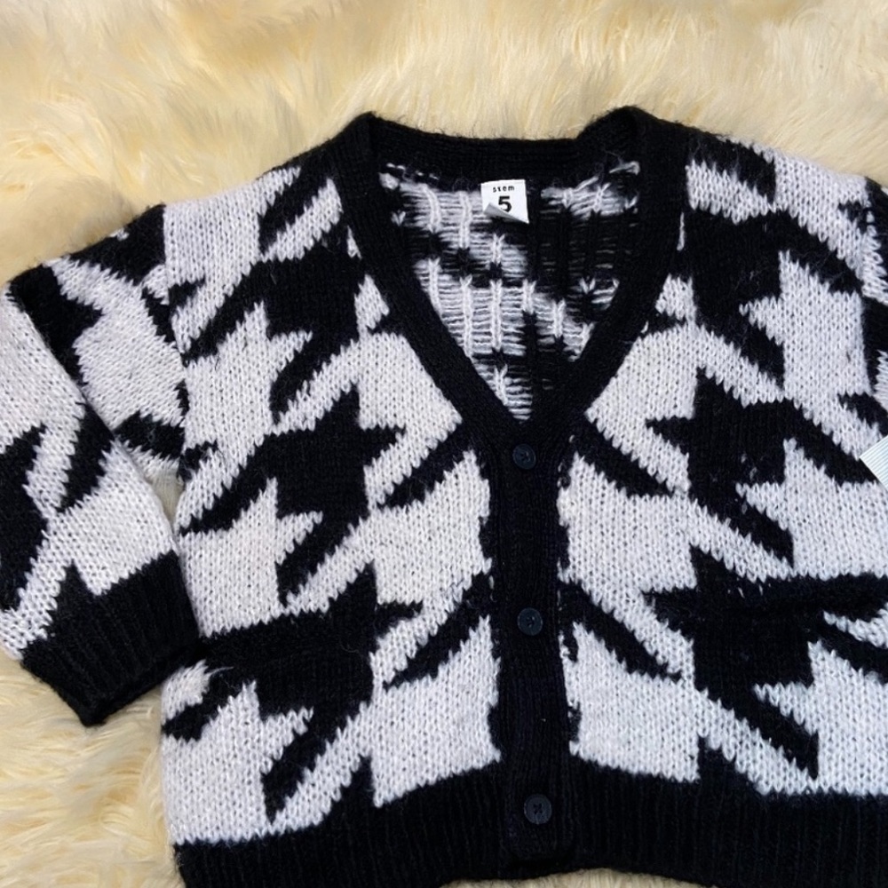 STEM BW large print Houndstooth Check Cardigan